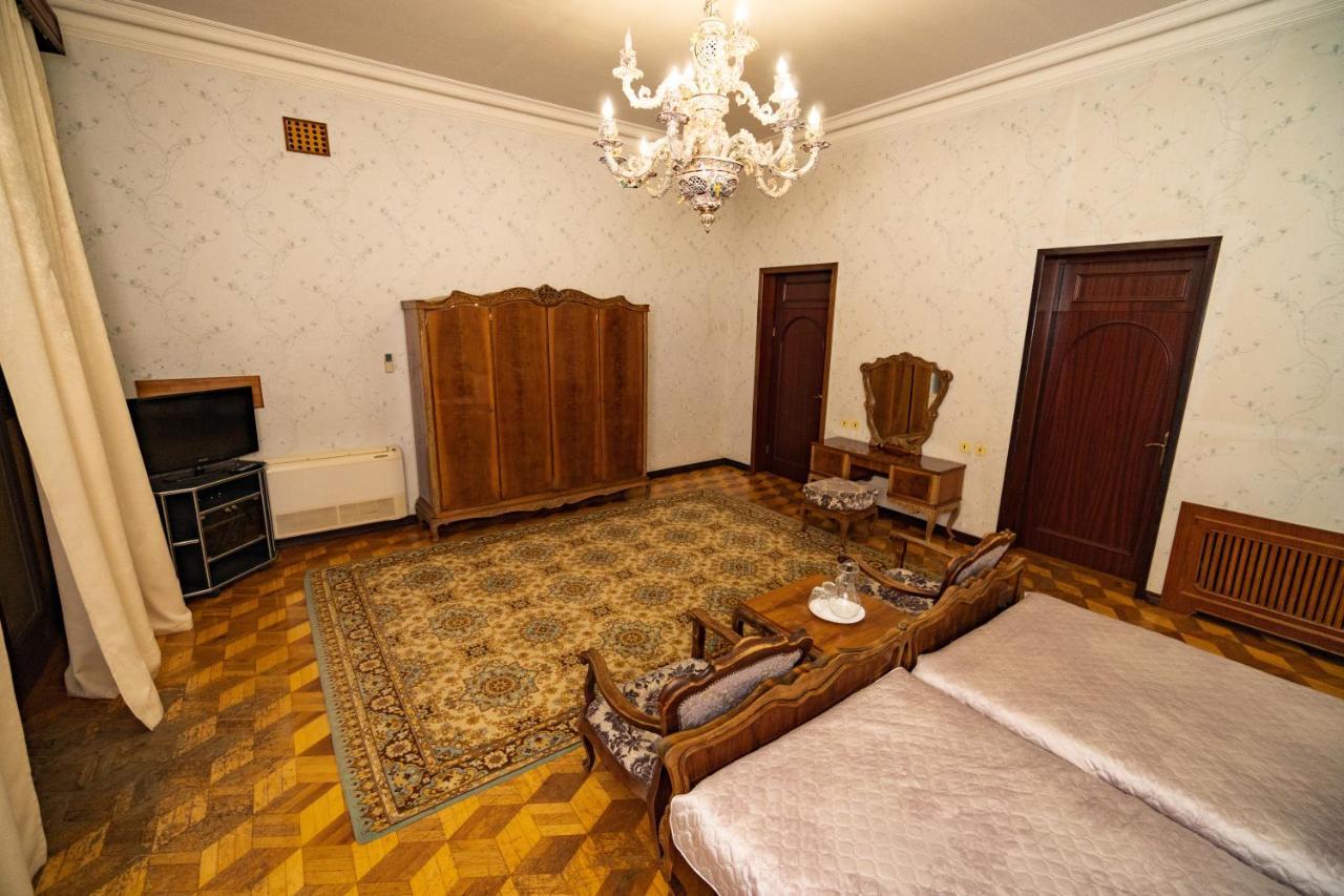 Резиденция Президента В Мюссере Myussera Extérieur photo