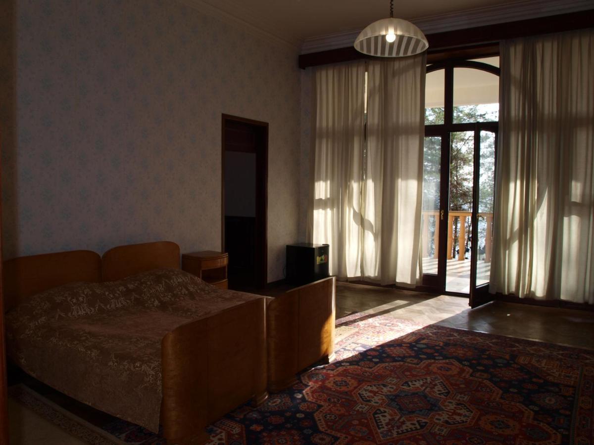 Резиденция Президента В Мюссере Myussera Extérieur photo
