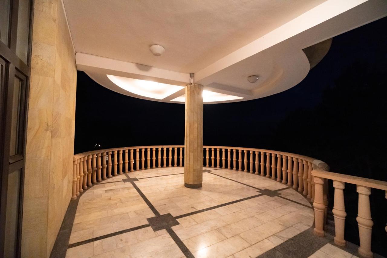Резиденция Президента В Мюссере Myussera Extérieur photo